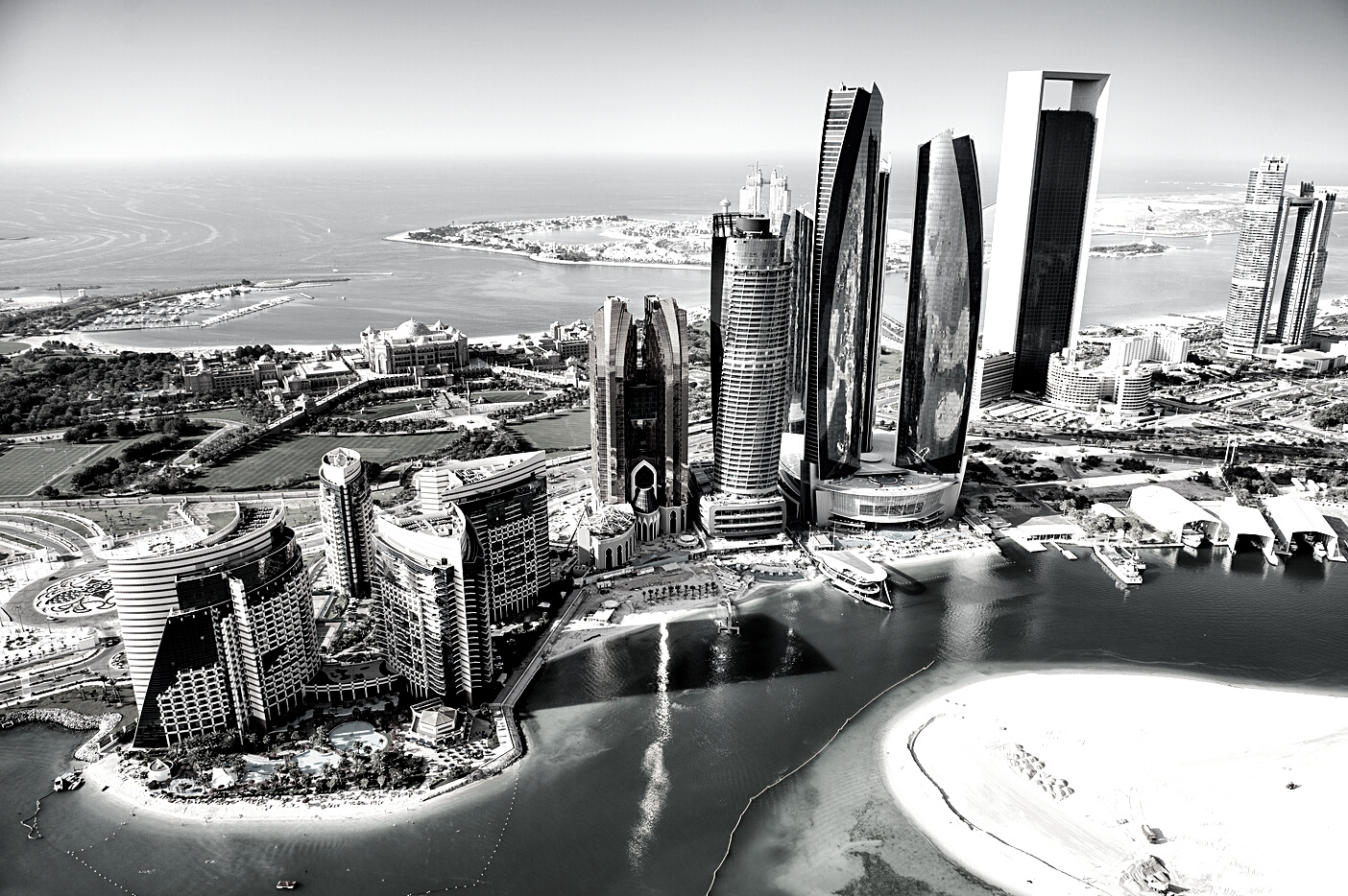 Famous buildings in Abu Dhabi